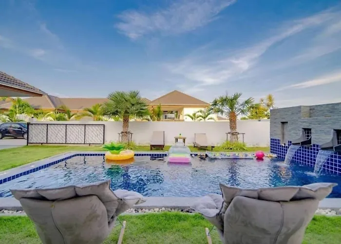 Star Moon House