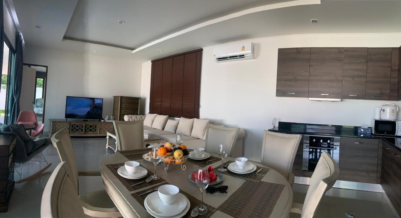 Star Moon House Hua Hin