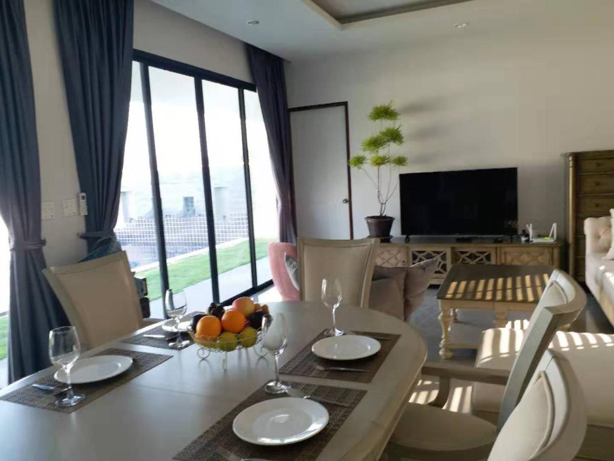 Star Moon House Hua Hin