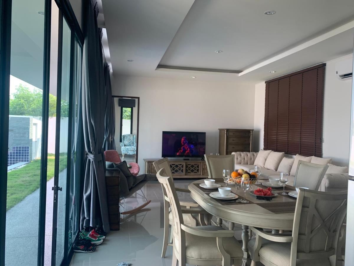 Star Moon House Villa