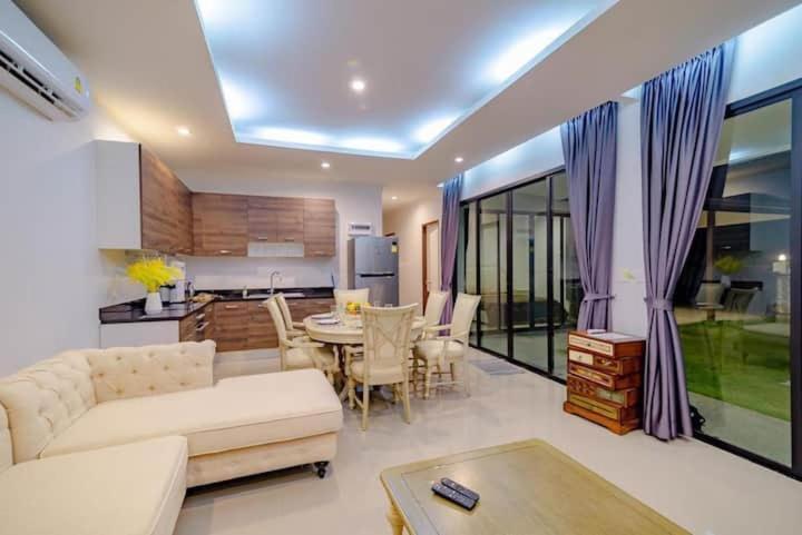 Star Moon House Villa